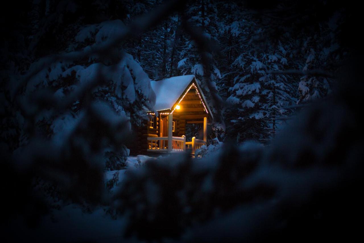 Storm Mountain Lodge & Cabins Banff Exterior photo